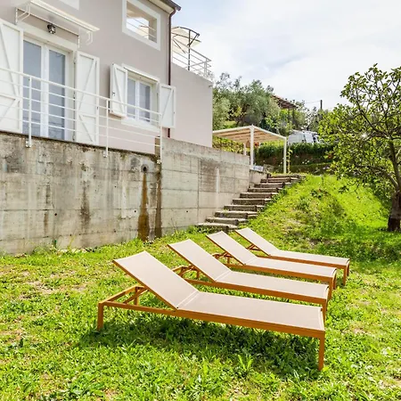 Casa Lu * Massarosa